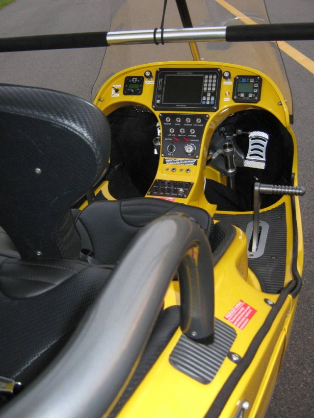 Revo cockpit