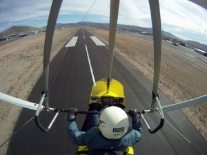 Revo trike, crosswind landing